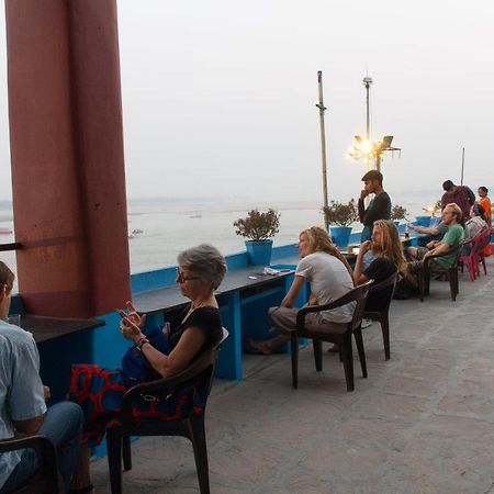Vishnu Rest House Varanasi Exteriör bild
