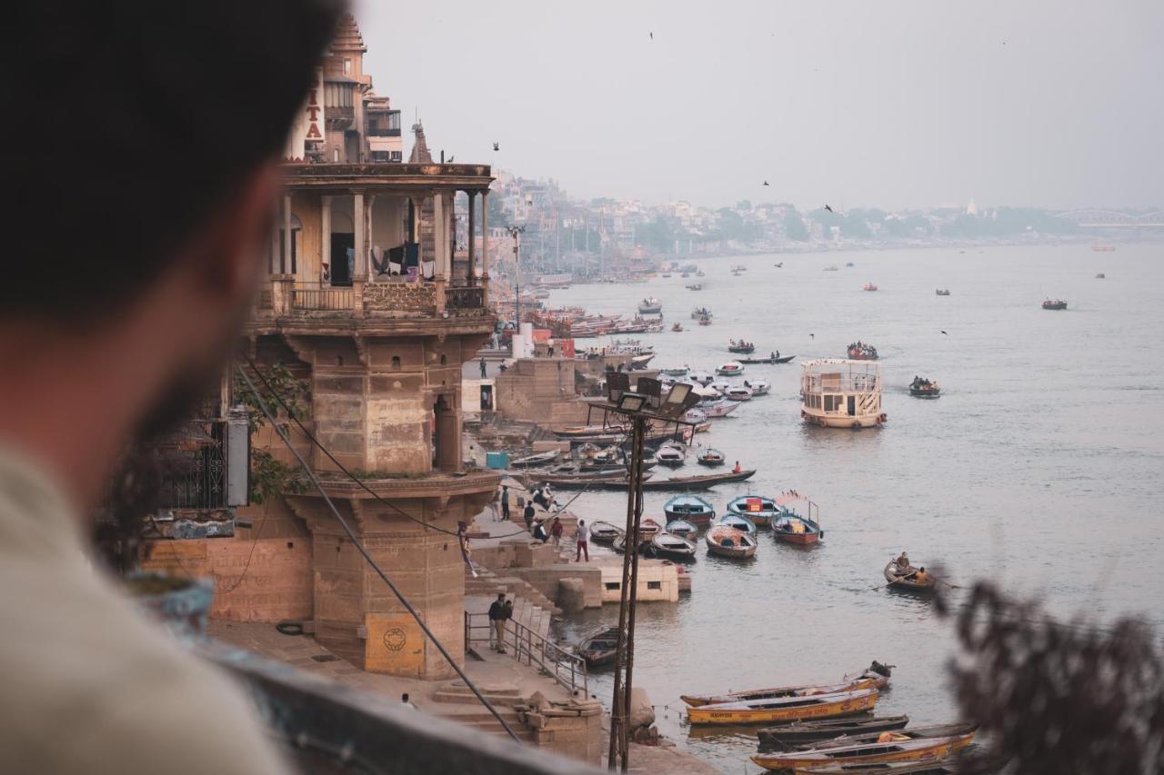 Vishnu Rest House Varanasi Exteriör bild