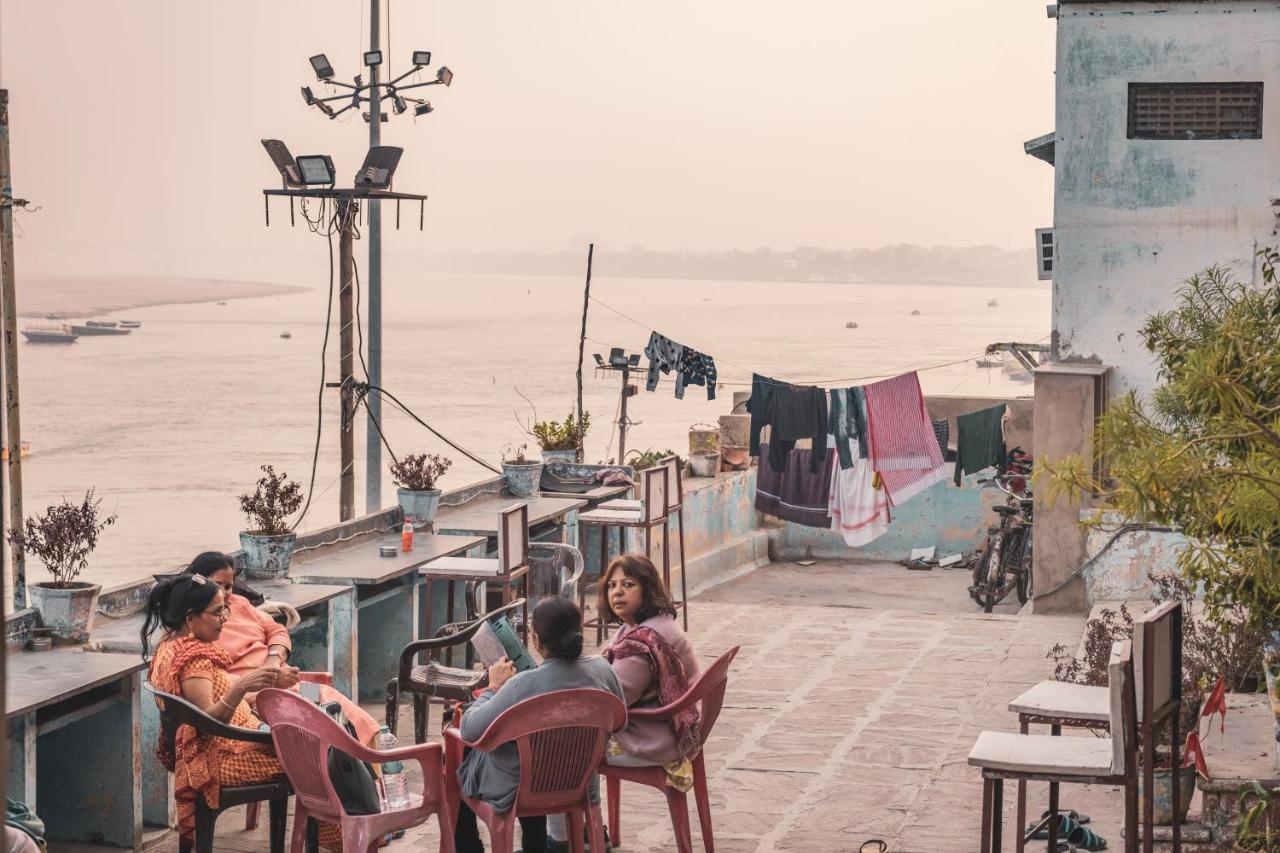 Vishnu Rest House Varanasi Exteriör bild