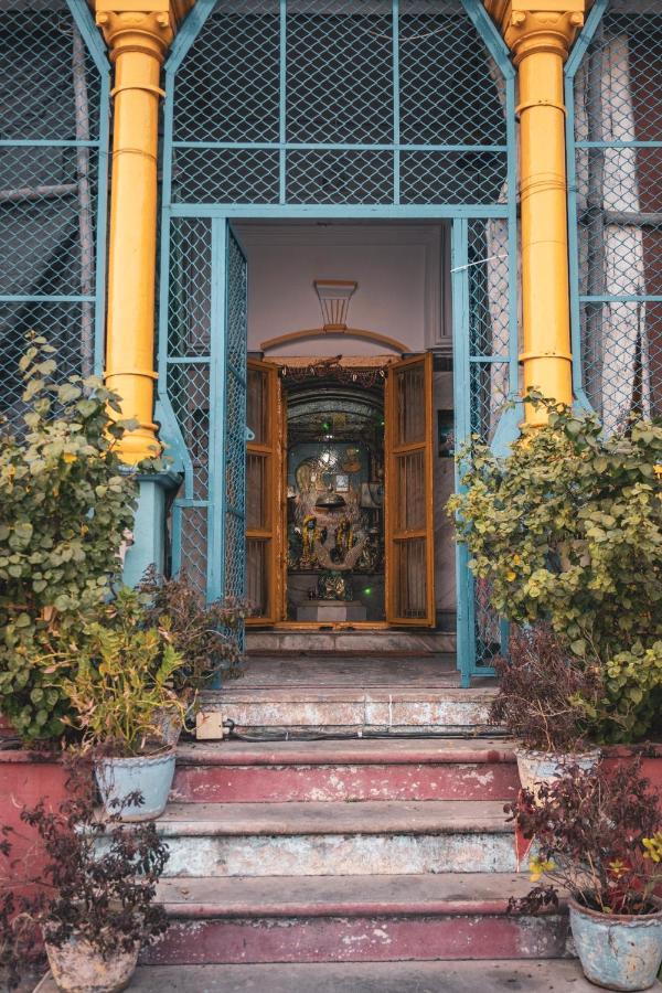 Vishnu Rest House Varanasi Exteriör bild