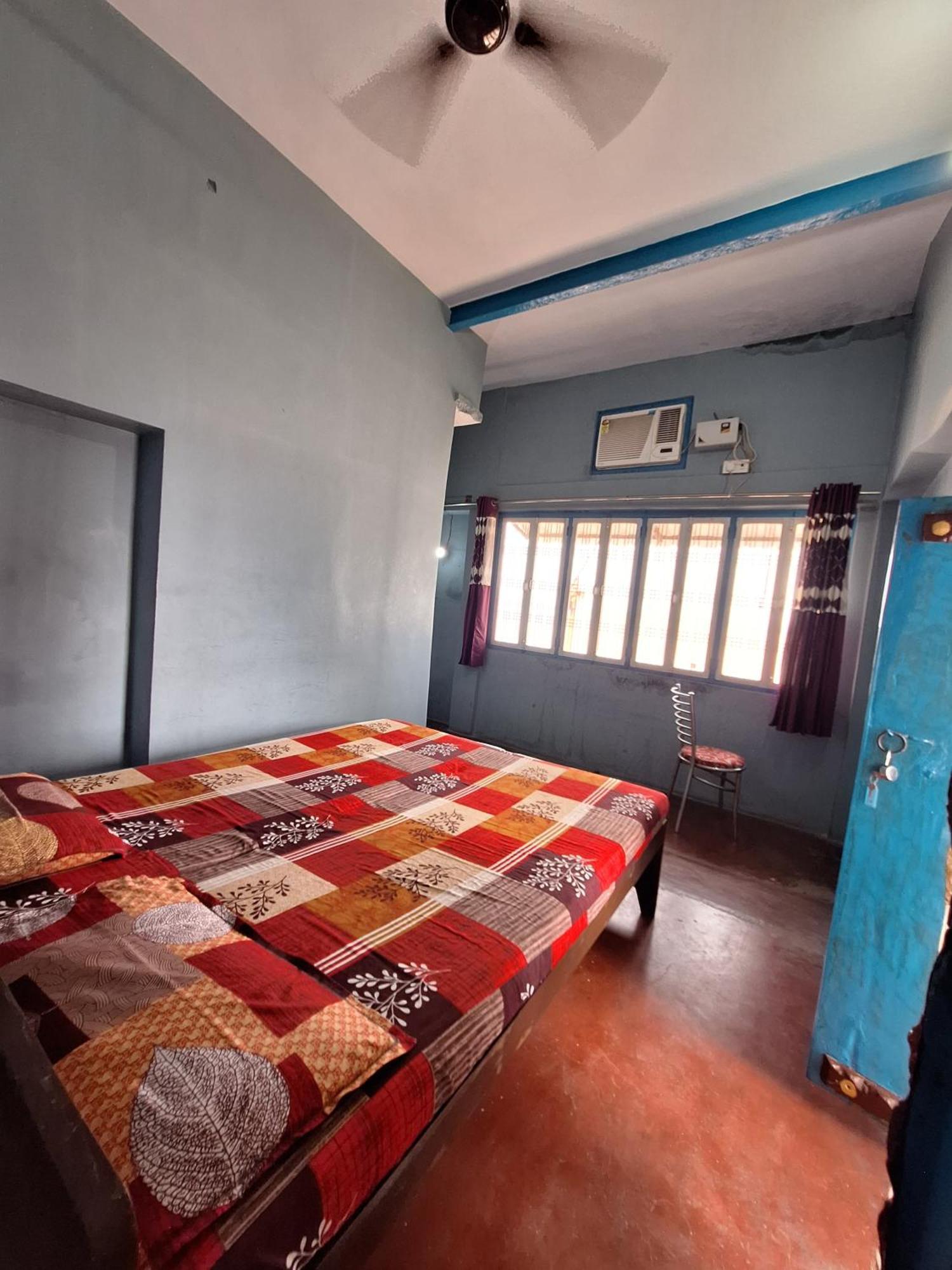 Vishnu Rest House Varanasi Exteriör bild